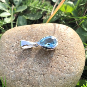 Blue Topaz stone Pendant original stone