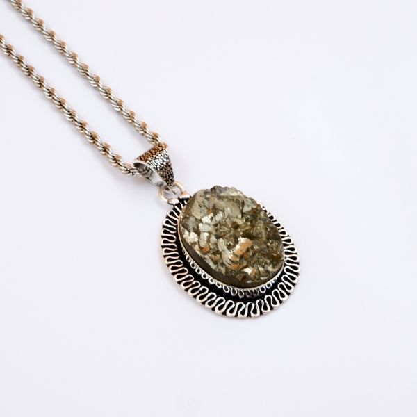 Pyrite pendant store