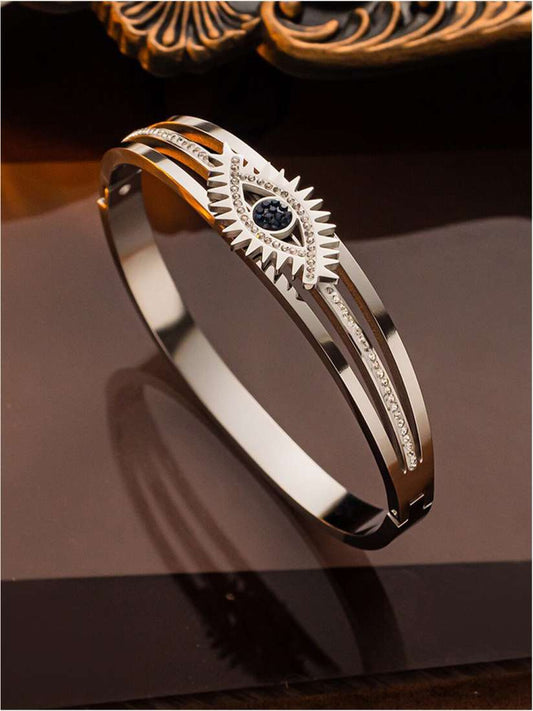 Fashionable Evil Eye Silver Bracelet