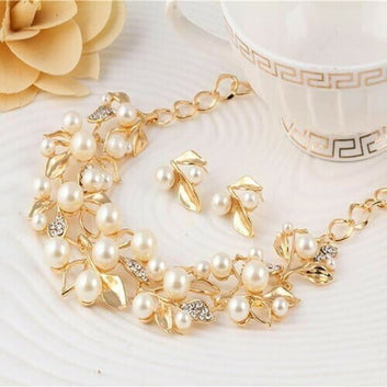 Elegant White & Gold-Toned Pearl Necklace Set for Girls/Women